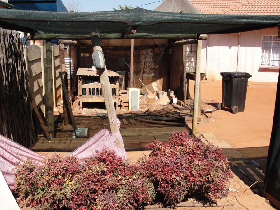 3 Bedroom Property for Sale in Birchleigh Gauteng