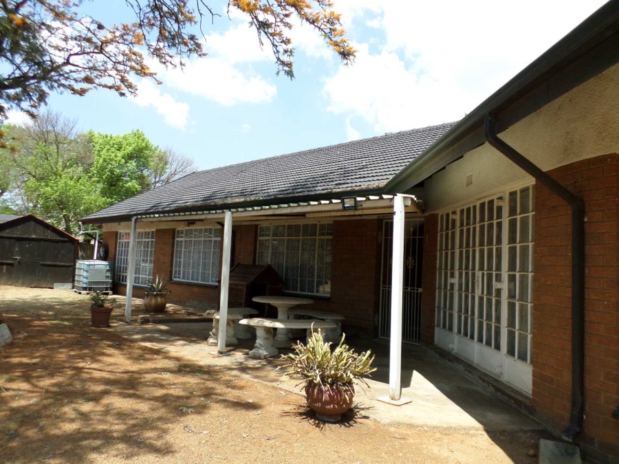 4 Bedroom Property for Sale in Farrar Park Gauteng