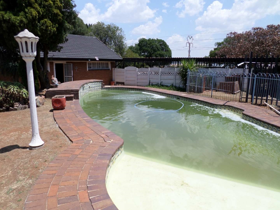 4 Bedroom Property for Sale in Farrar Park Gauteng