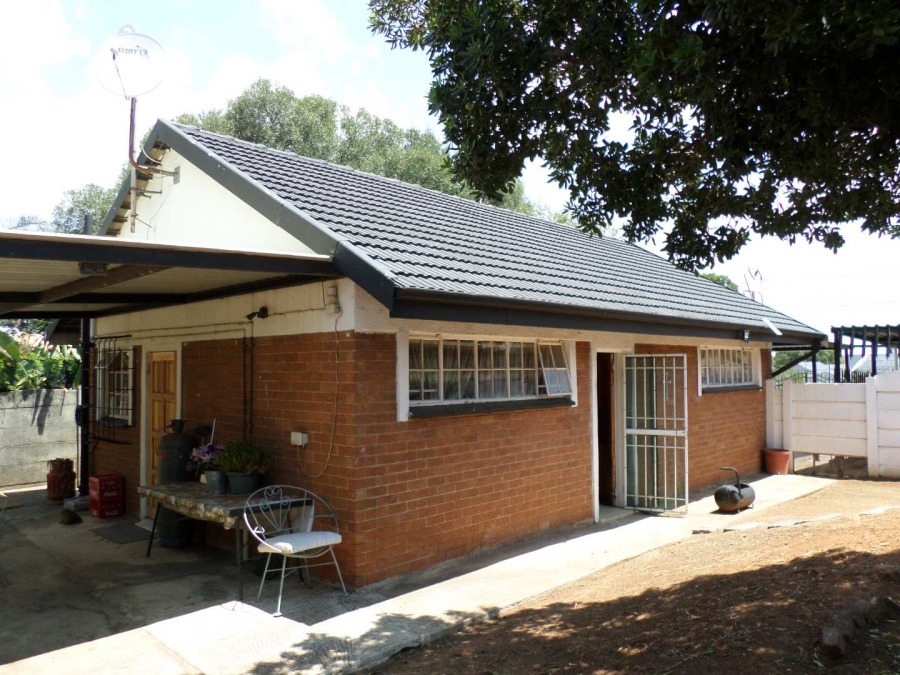 4 Bedroom Property for Sale in Farrar Park Gauteng