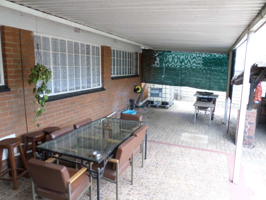 4 Bedroom Property for Sale in Farrar Park Gauteng