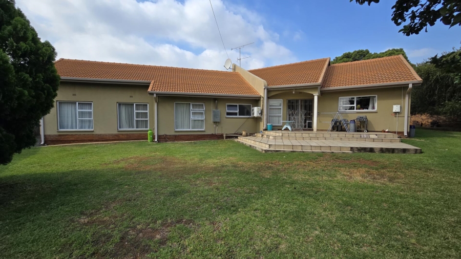 4 Bedroom Property for Sale in Randhart Gauteng