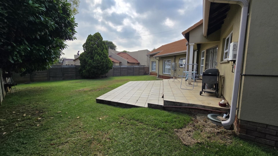 4 Bedroom Property for Sale in Randhart Gauteng