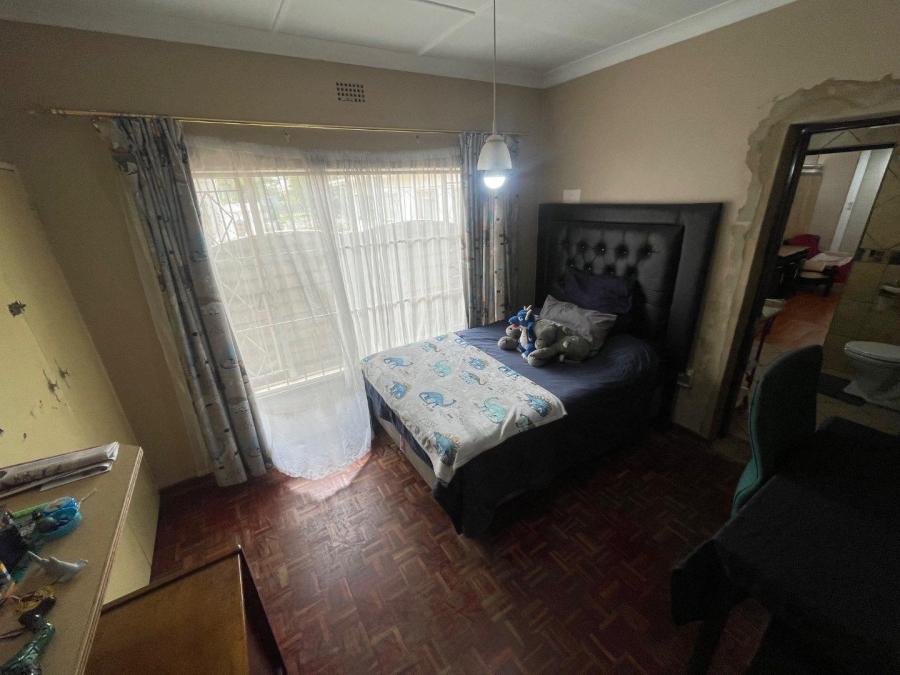 4 Bedroom Property for Sale in New Redruth Gauteng