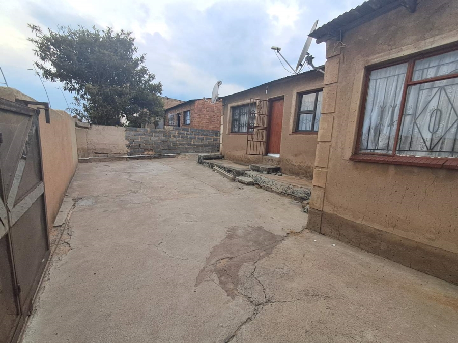 2 Bedroom Property for Sale in Tembisa Gauteng