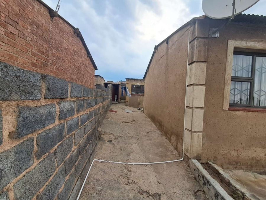 2 Bedroom Property for Sale in Tembisa Gauteng