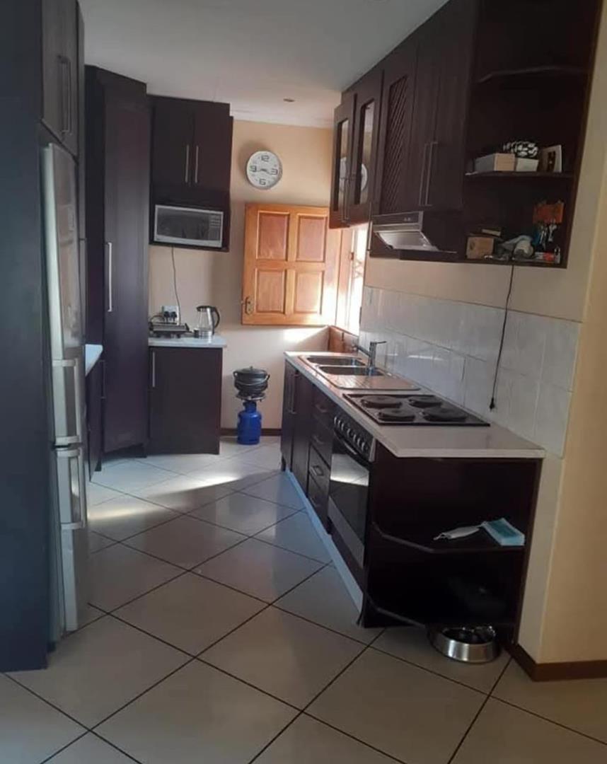 To Let 3 Bedroom Property for Rent in The Orchards Gauteng