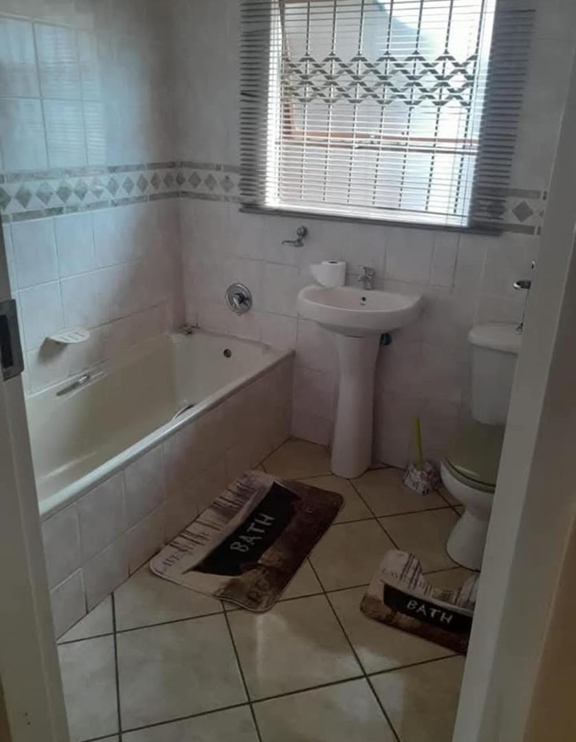 To Let 3 Bedroom Property for Rent in The Orchards Gauteng