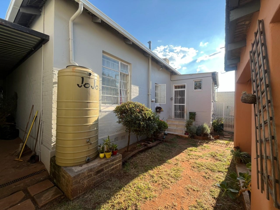 2 Bedroom Property for Sale in The Hill Gauteng