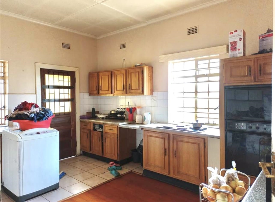 5 Bedroom Property for Sale in Kensington Gauteng