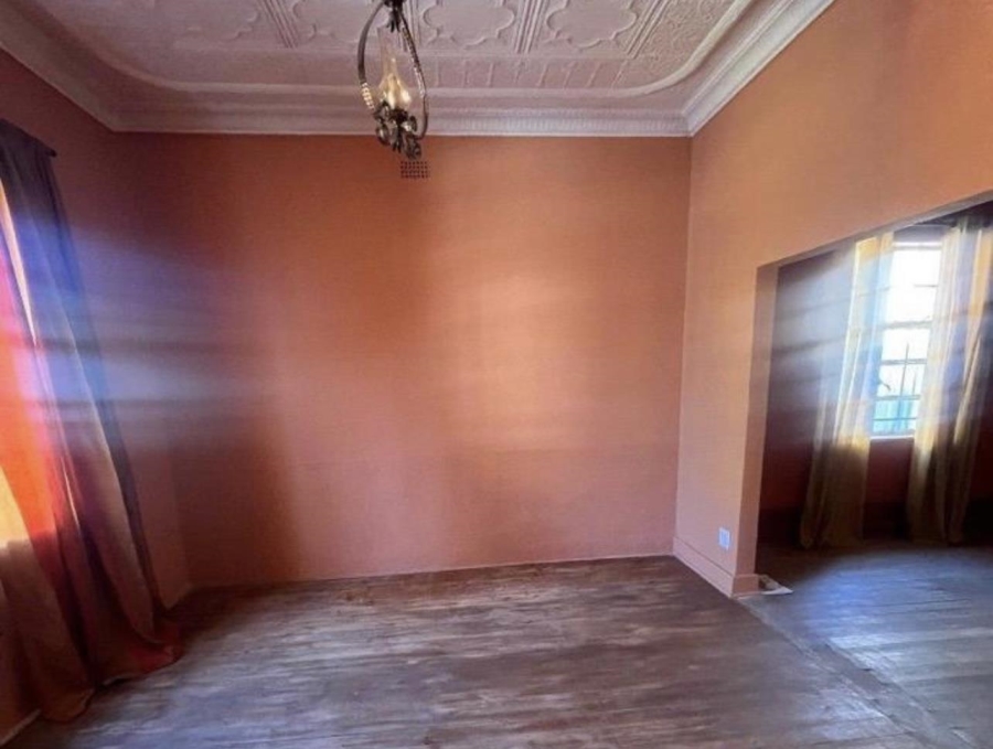 6 Bedroom Property for Sale in Bezuidenhout Valley Gauteng