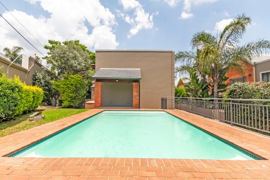 2 Bedroom Property for Sale in Darrenwood Gauteng