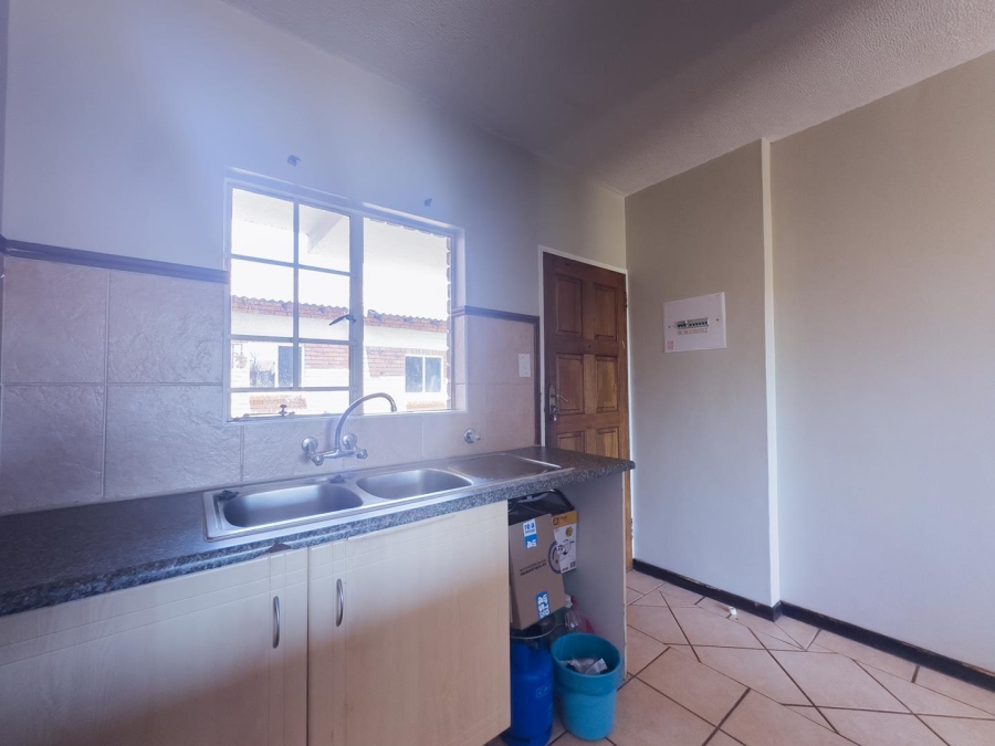 2 Bedroom Property for Sale in Mooikloof Ridge Gauteng