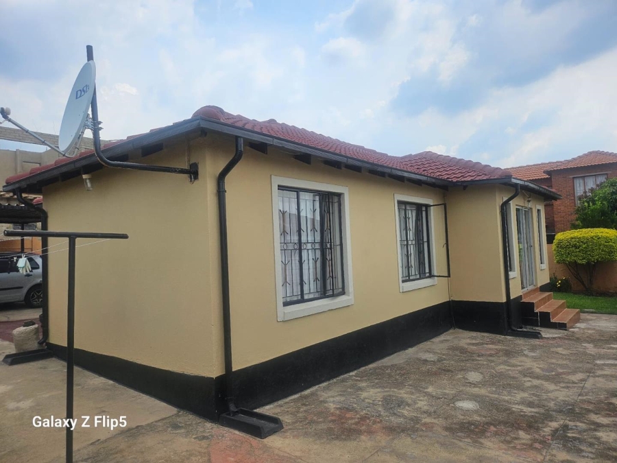 3 Bedroom Property for Sale in Cosmo City Gauteng