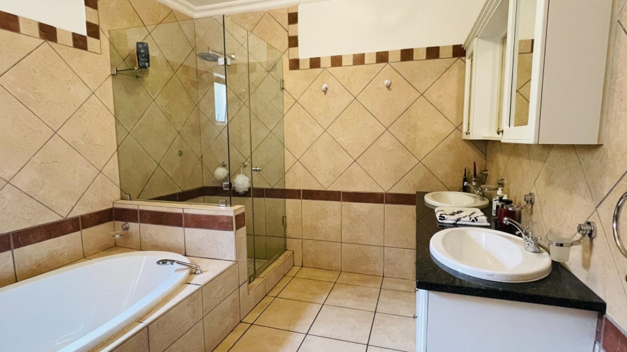 3 Bedroom Property for Sale in Midstream Estate Gauteng