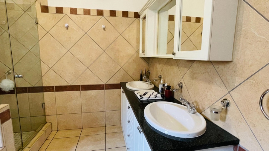 3 Bedroom Property for Sale in Midstream Estate Gauteng