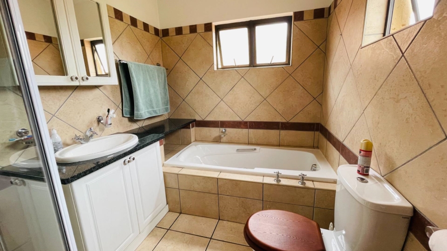 3 Bedroom Property for Sale in Midstream Estate Gauteng