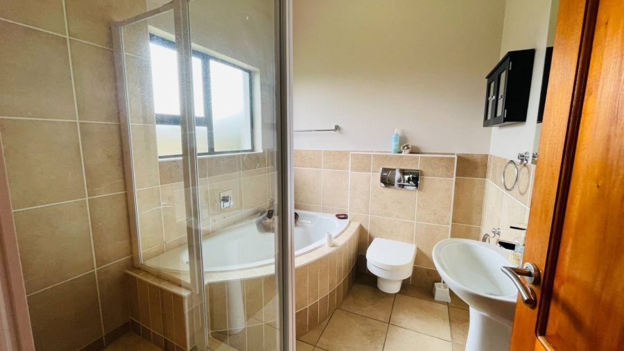 3 Bedroom Property for Sale in Midstream Estate Gauteng