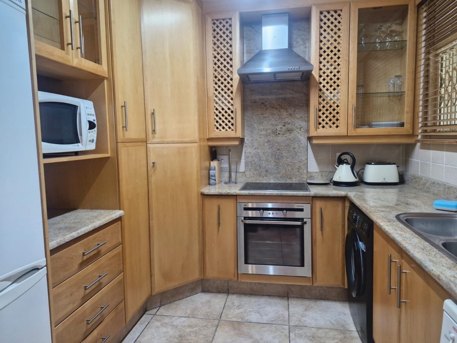 To Let 2 Bedroom Property for Rent in Sandown Gauteng