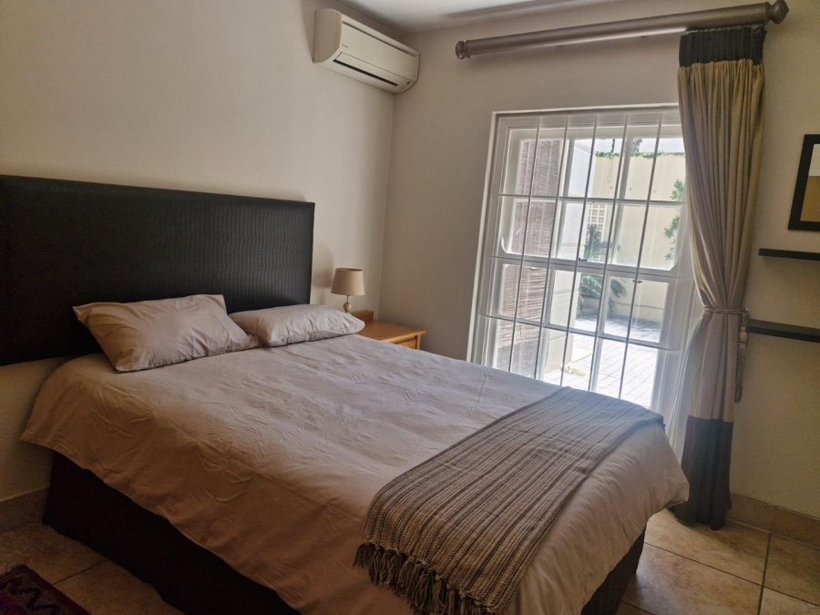 To Let 2 Bedroom Property for Rent in Sandown Gauteng