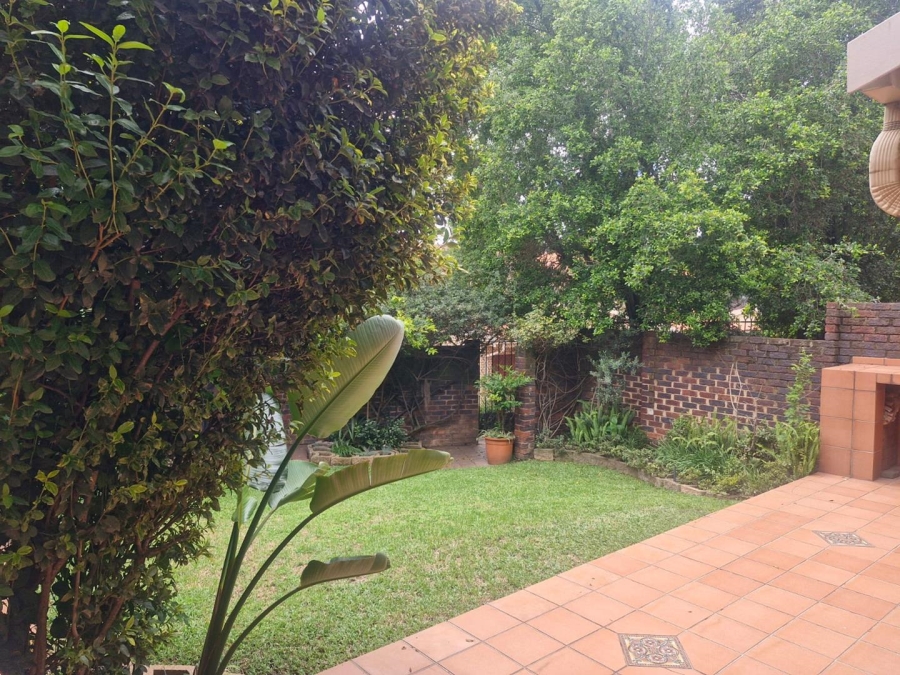 To Let 3 Bedroom Property for Rent in Morningside Gauteng