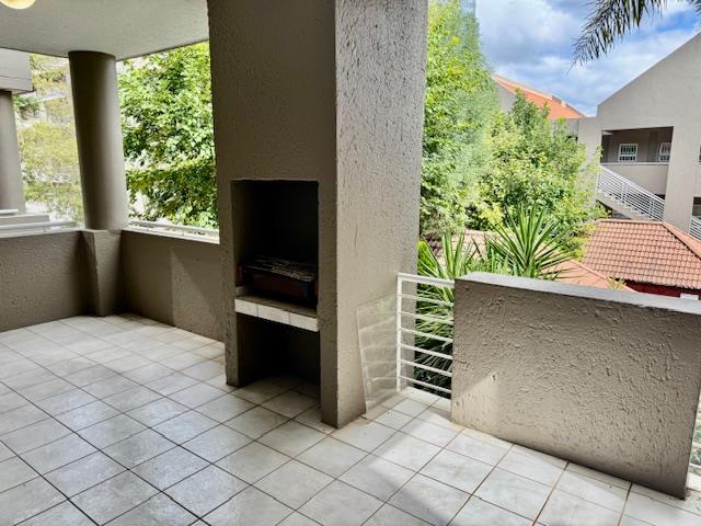 To Let 3 Bedroom Property for Rent in Benmore Gauteng