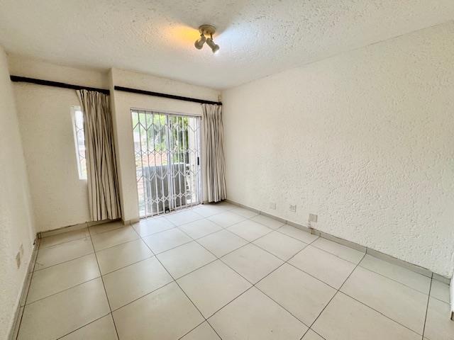 To Let 3 Bedroom Property for Rent in Benmore Gauteng