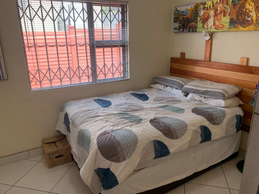 To Let 1 Bedroom Property for Rent in Woodmead Gauteng