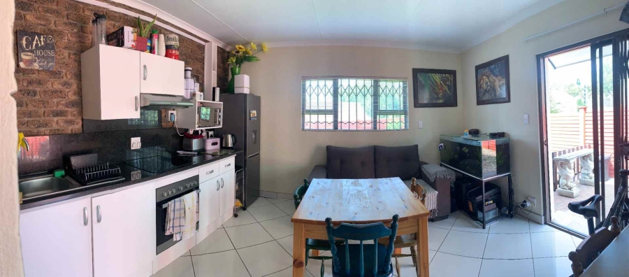 To Let 1 Bedroom Property for Rent in Woodmead Gauteng