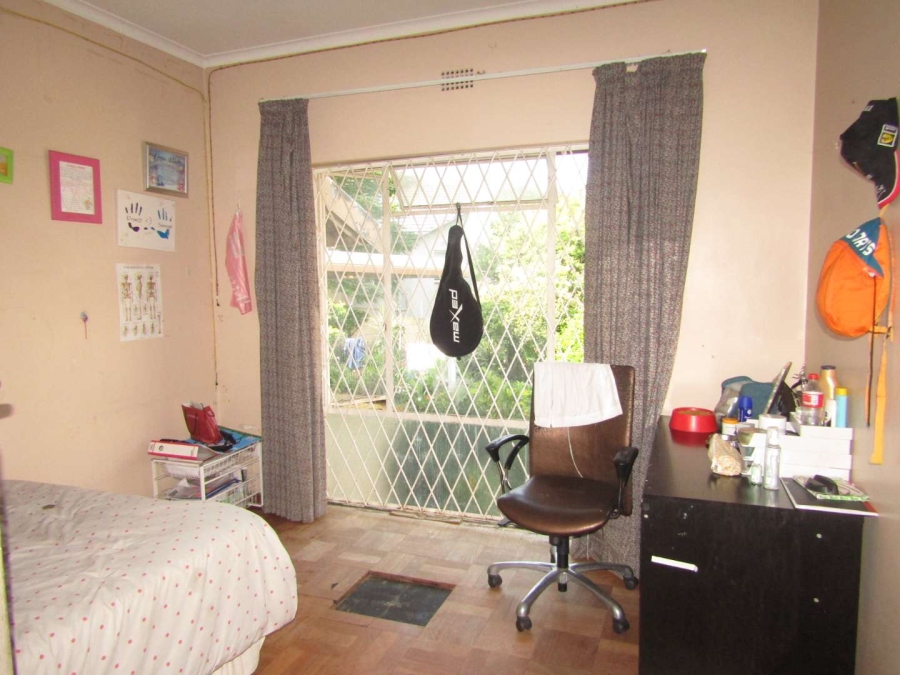 5 Bedroom Property for Sale in Glenhazel Gauteng