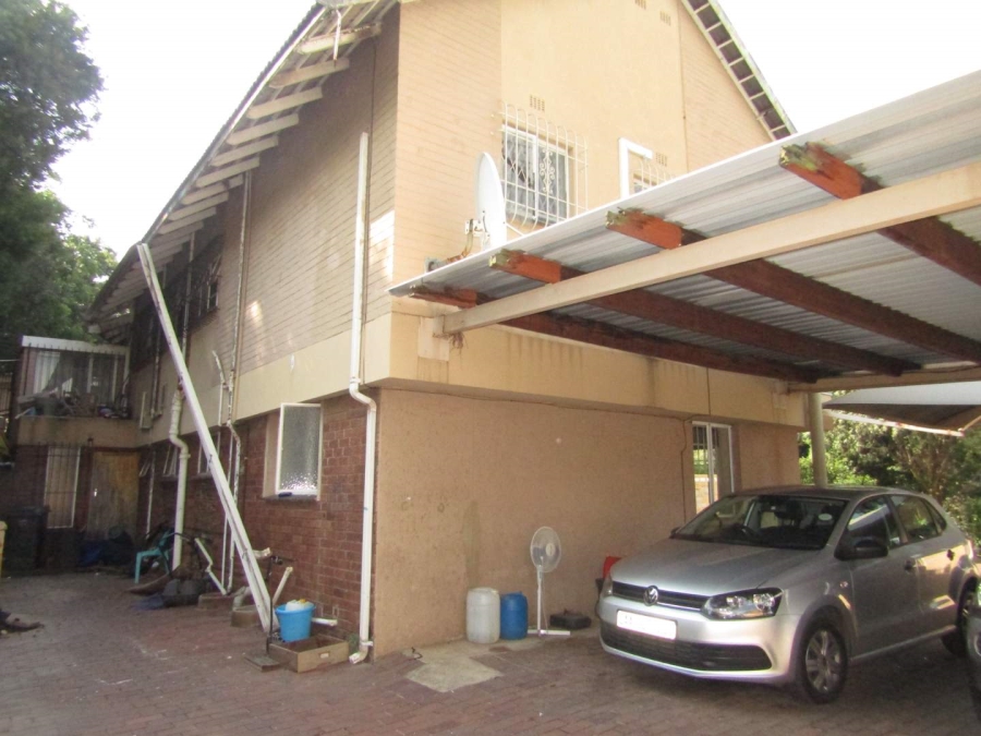 5 Bedroom Property for Sale in Glenhazel Gauteng