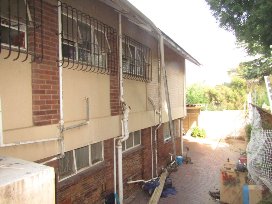 5 Bedroom Property for Sale in Glenhazel Gauteng