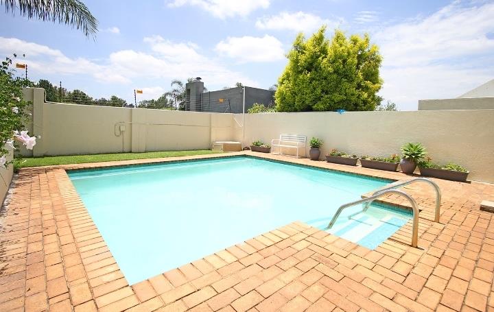 2 Bedroom Property for Sale in Morningside Gauteng