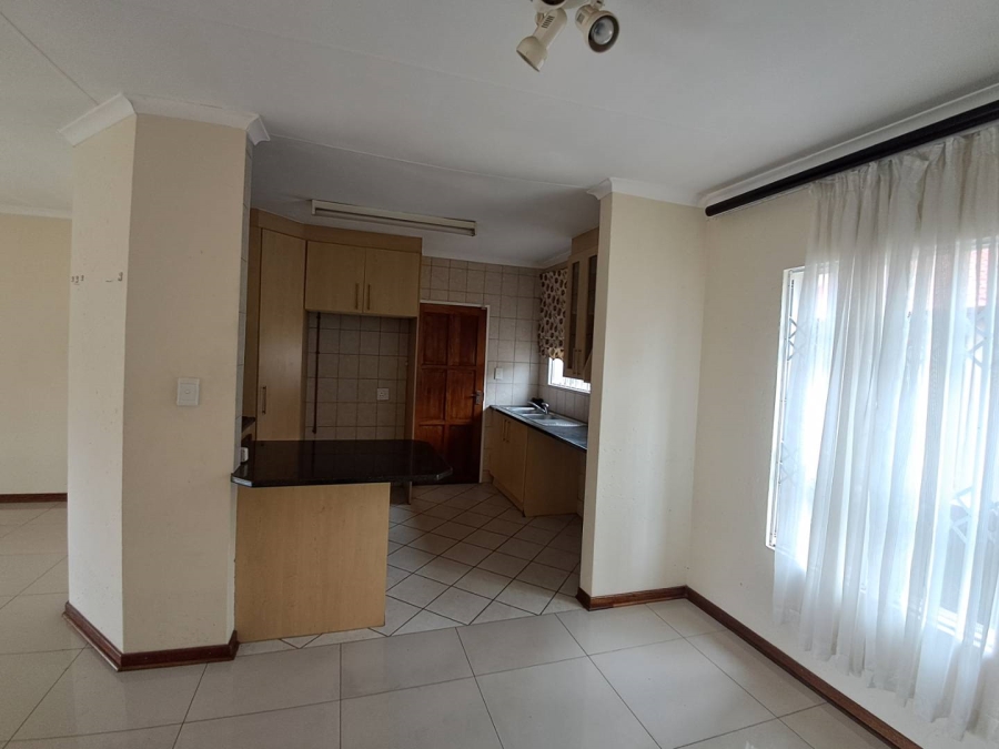 3 Bedroom Property for Sale in Noordwyk Gauteng