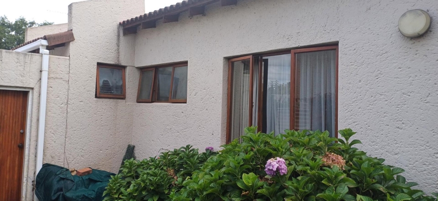 To Let 3 Bedroom Property for Rent in Bryanston Gauteng