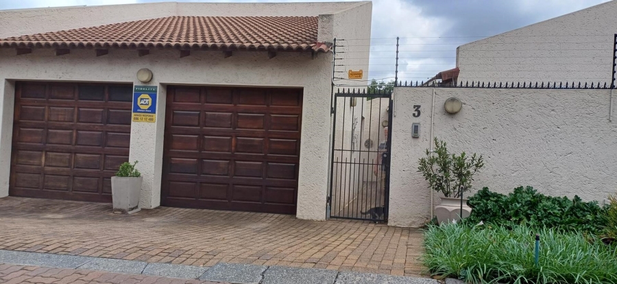 To Let 3 Bedroom Property for Rent in Bryanston Gauteng