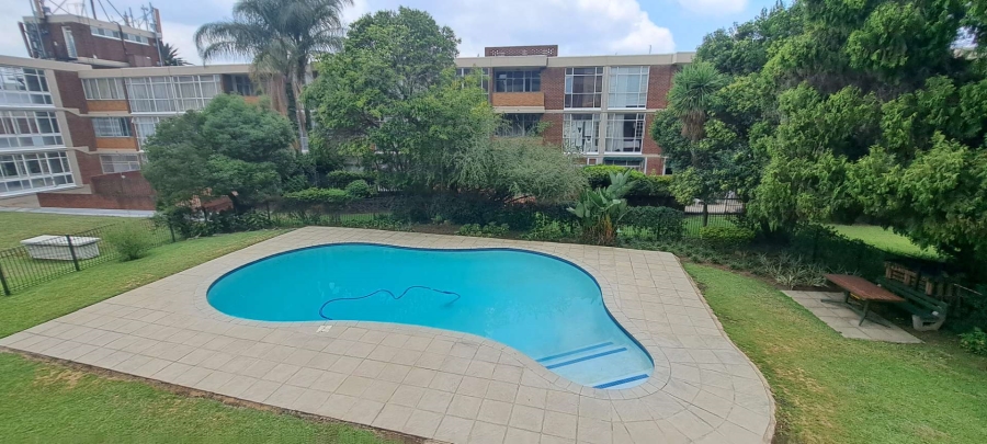 To Let 2 Bedroom Property for Rent in Sandton Central Gauteng