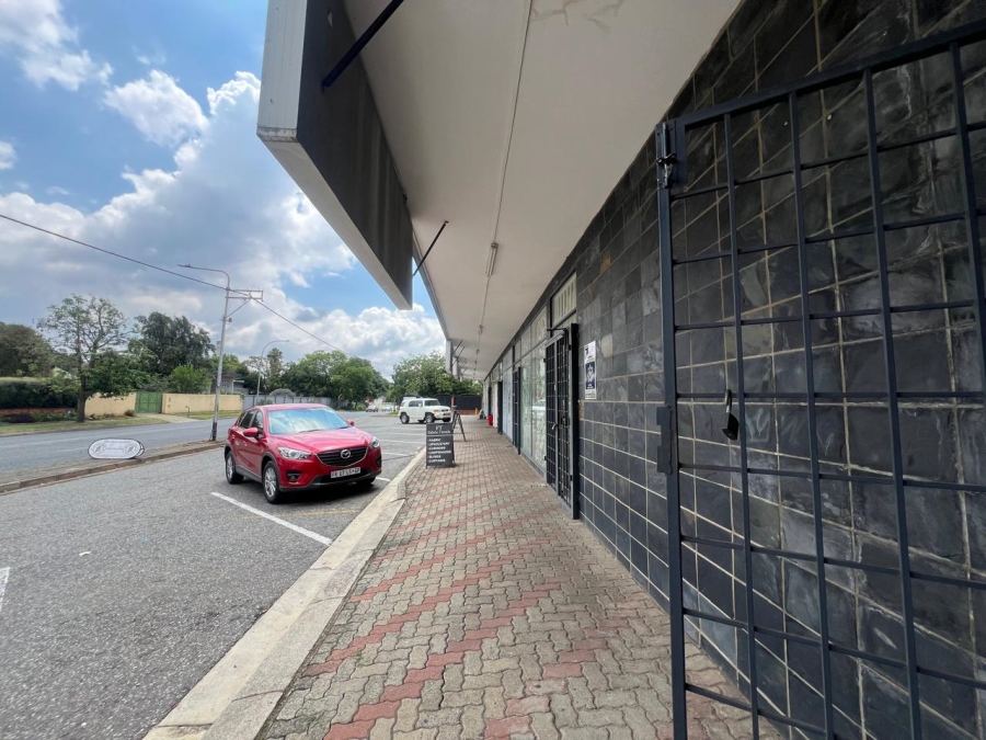 To Let commercial Property for Rent in Pierneef Park Gauteng