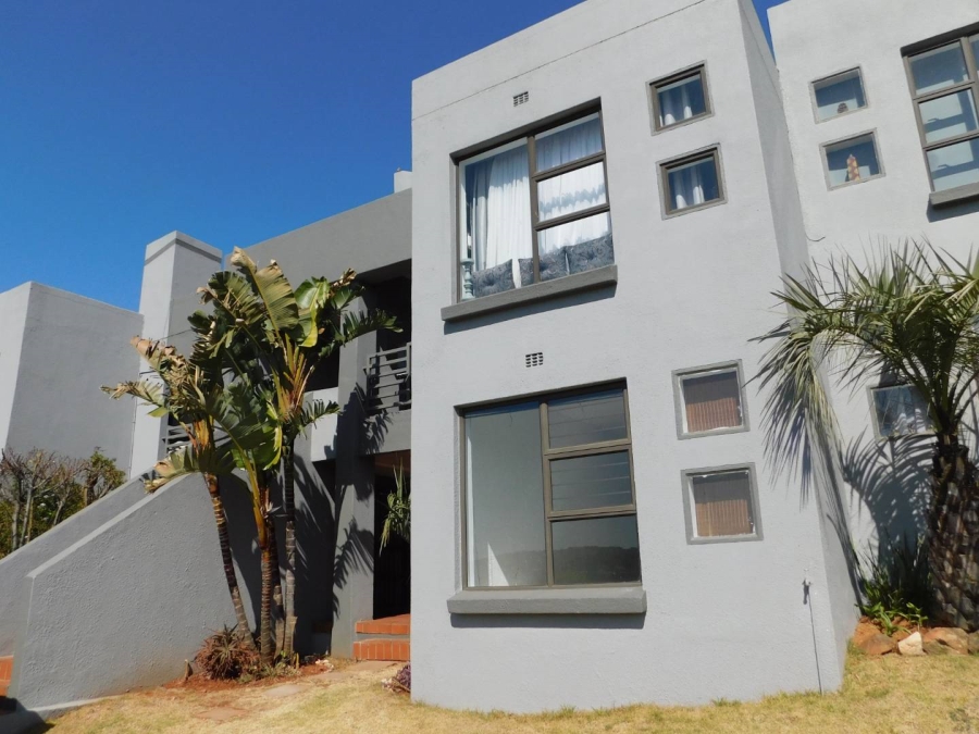 To Let 2 Bedroom Property for Rent in Glenvista Gauteng