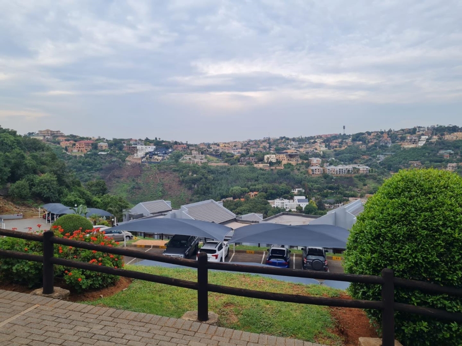 To Let 2 Bedroom Property for Rent in Glenvista Gauteng