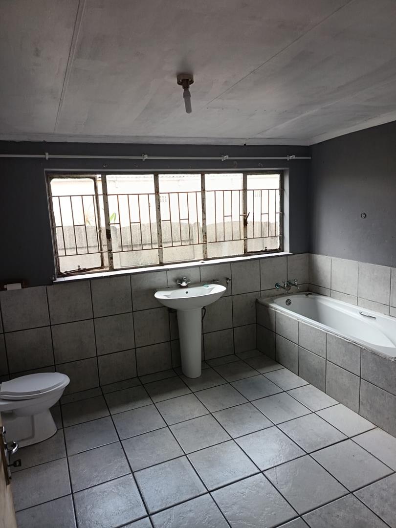 4 Bedroom Property for Sale in Elsburg Gauteng