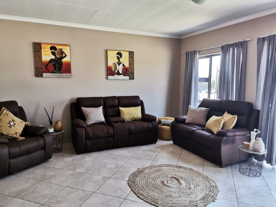 To Let 3 Bedroom Property for Rent in Kookrus Gauteng