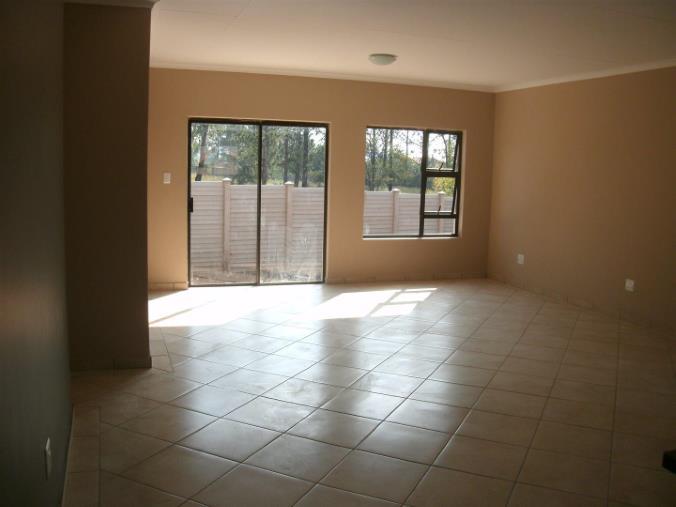 To Let 3 Bedroom Property for Rent in Kookrus Gauteng