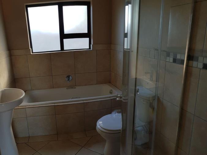 To Let 3 Bedroom Property for Rent in Kookrus Gauteng