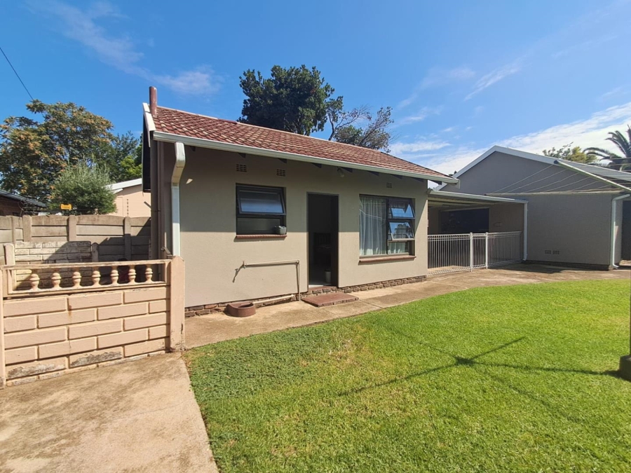 3 Bedroom Property for Sale in Brackenhurst Gauteng