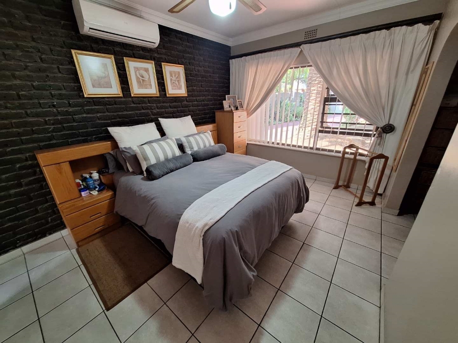 3 Bedroom Property for Sale in Brackenhurst Gauteng