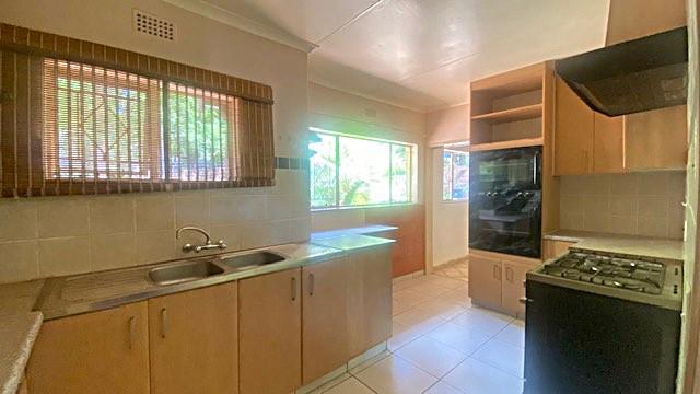 4 Bedroom Property for Sale in Garsfontein Gauteng