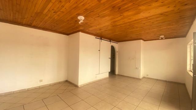 4 Bedroom Property for Sale in Garsfontein Gauteng