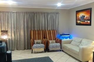 2 Bedroom Property for Sale in The Reeds Gauteng