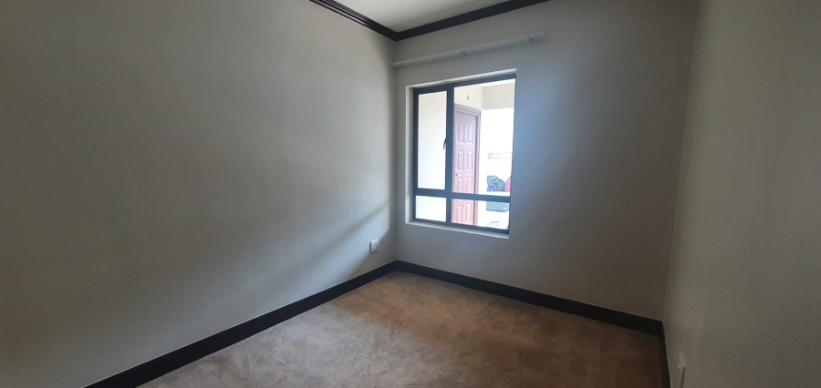 To Let 2 Bedroom Property for Rent in Maroeladal Gauteng